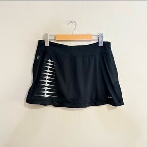 Nike DRI-FIT Black & White Tennis Skirt w Shorts Skort